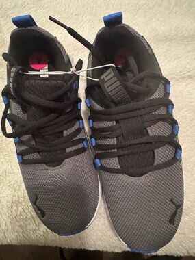 Puma Men’s Gray and Blue Mesh Lace-Up Sneakers